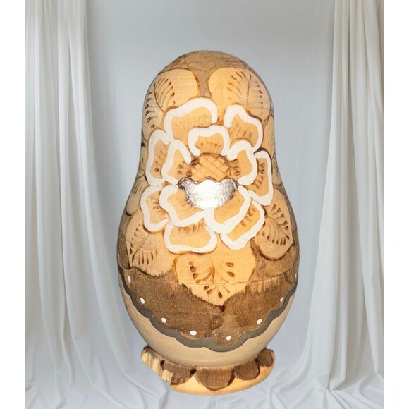 Hand Painted Wood Burned Russian Matryoshka Nesting Doll 3.75” Set of 3 - Picture 3 of 8